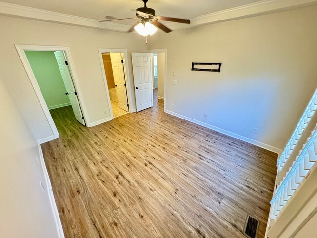 Building Photo - Fabulous South End Condo for Immediate Lease! Water included!