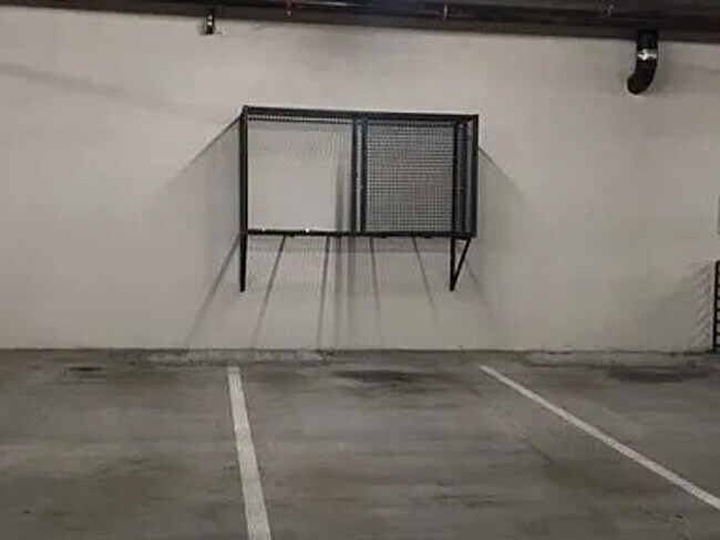 Building Photo - Downtown San Diego Urban Oasis – Available Now!