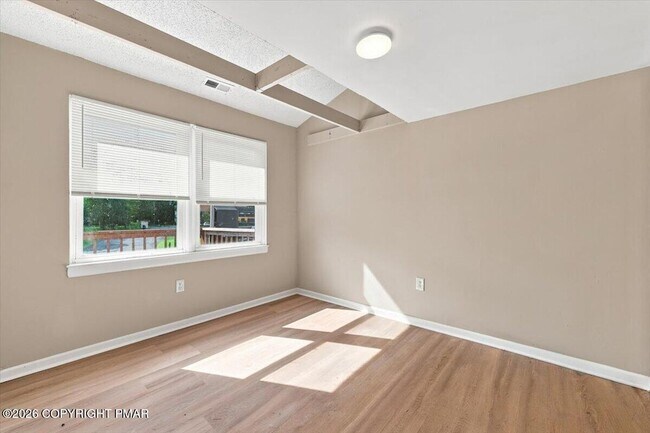 Building Photo - 139 Snowshoe Ct