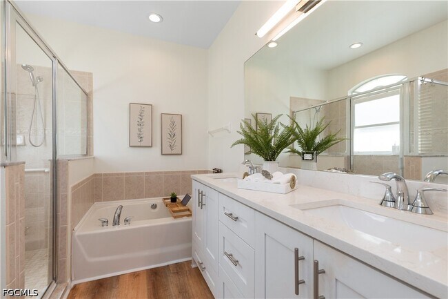 Building Photo - 1896 Crestview Way