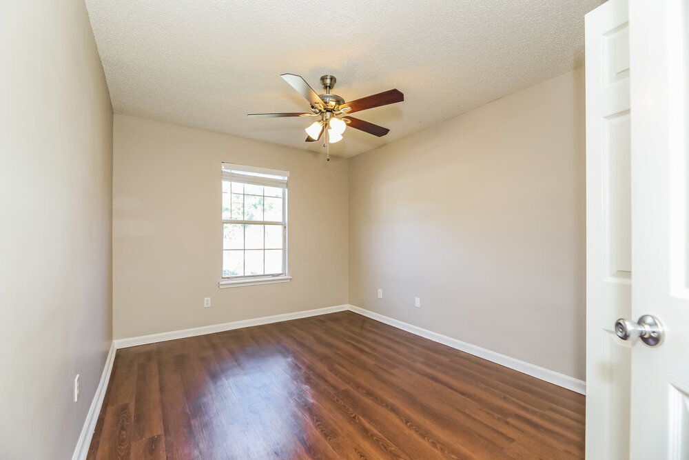 Building Photo - 2863 Sandy Beach Ln