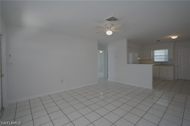 Building Photo - 1195 S Alhambra Cir