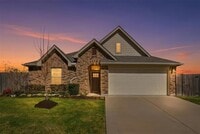 Building Photo - 9302 Diane Ct