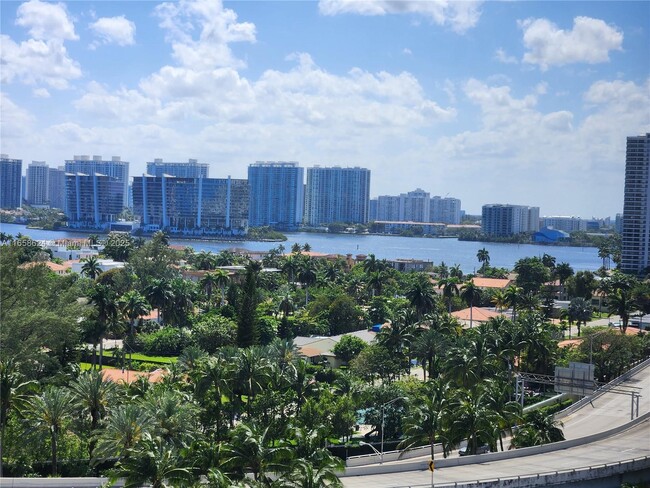 Building Photo - 19201 Collins Ave