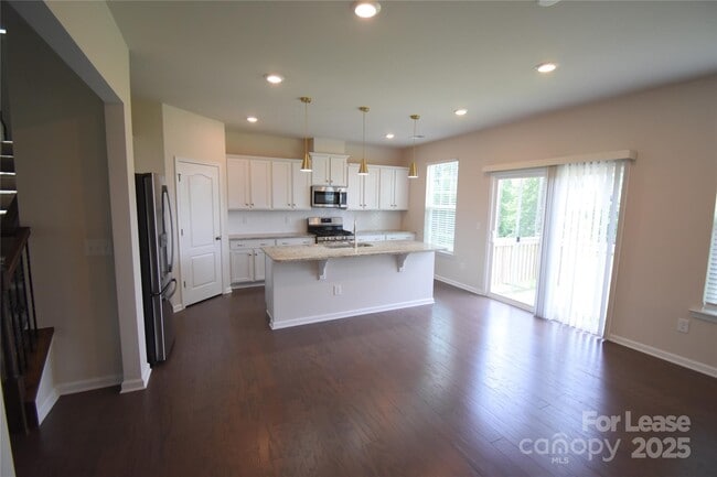 Building Photo - 12120 Ardrey Park Dr
