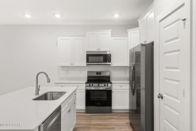Building Photo - 188 Ellery Ln