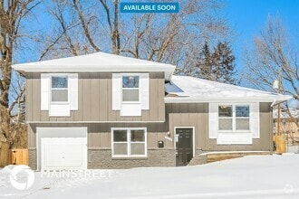 Building Photo - 9306 Fairwood Dr