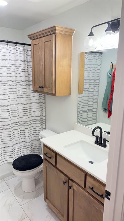 Building Photo - 701 Caladium Dr