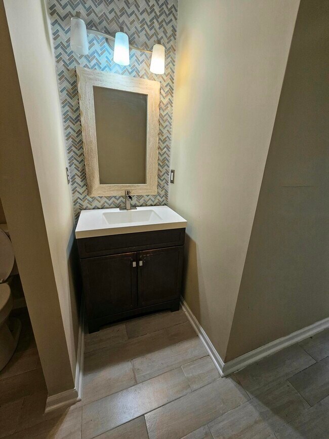 Building Photo - 357 Crooked Pine Trail