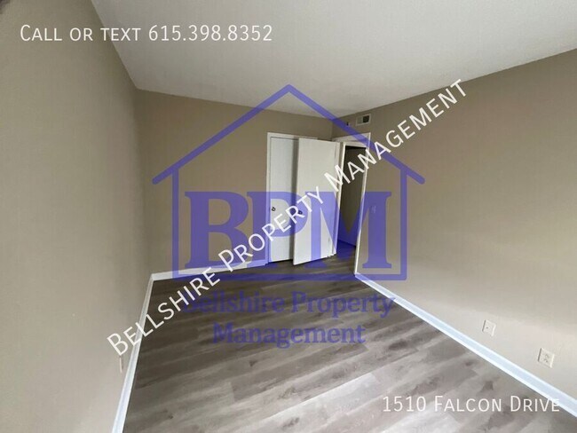 Building Photo - 1510 Falcon Dr