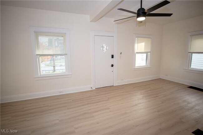 Building Photo - 12412 Sprecher Ave