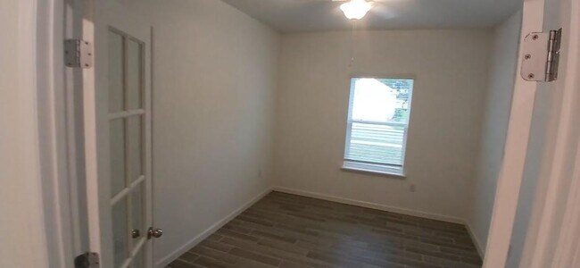 Building Photo - 7898 SW 74th Lp