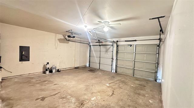 Building Photo - 708 Meadowcreek Ct