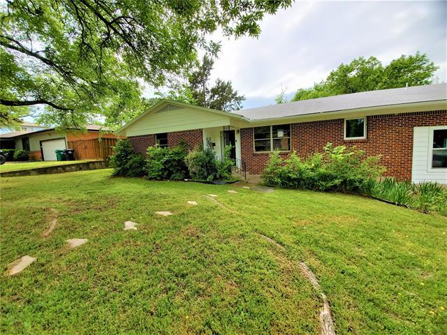 Primary Photo - 2115 Glenwood Ln