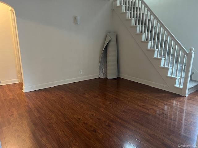 Building Photo - 495 Community Dr