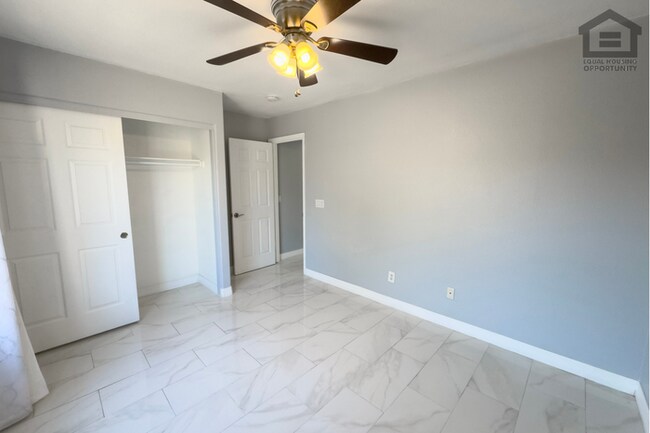 Building Photo - 3Bed/2Bath House at AZ-101 Loop/75th Ave! Ready for Immediate Move-In! -- HOME OFFICE!