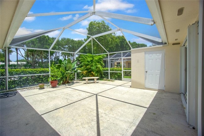 Building Photo - 9189 Sun Terrace Cir