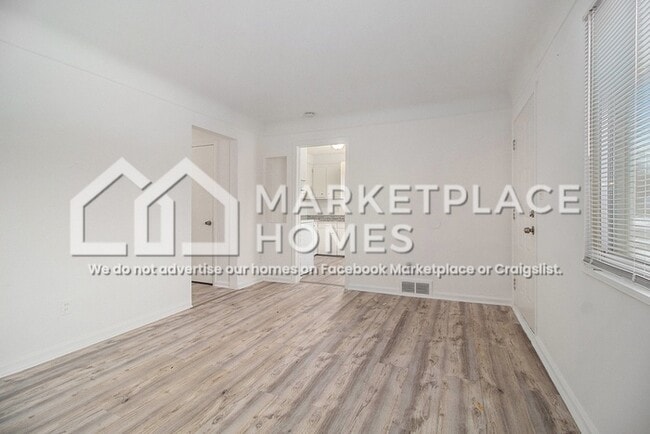 Building Photo - 22578 Raven Ave