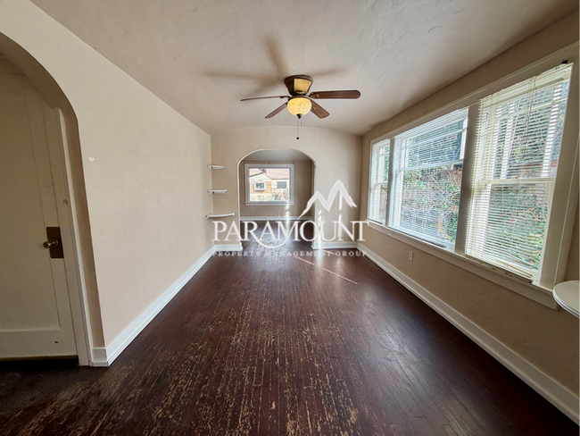 Building Photo - 3 Bedroom with Detached Garage and Office!