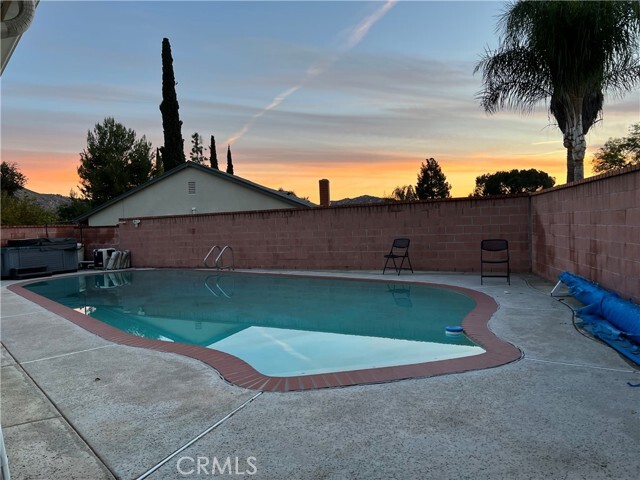 Building Photo - 3345 Somis Dr