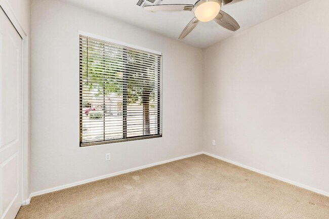 Building Photo - 3494 E Hampton Ln