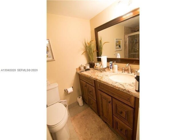 Building Photo - 4030 W Palm Aire Dr