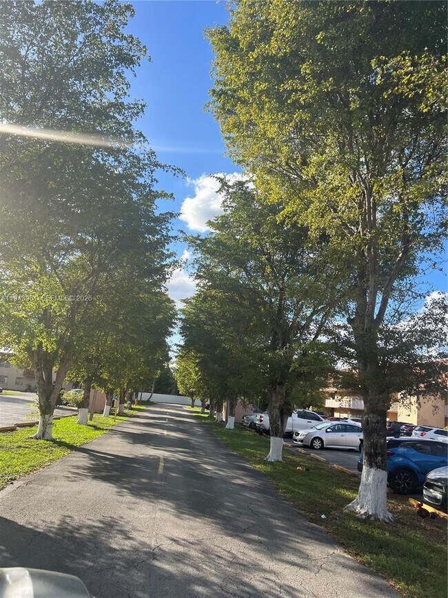 Building Photo - 260 NW 107th Ave