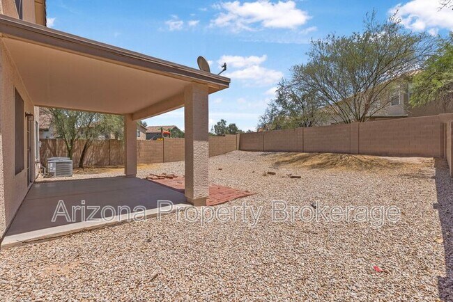 Building Photo - 31567 N Cactus Dr