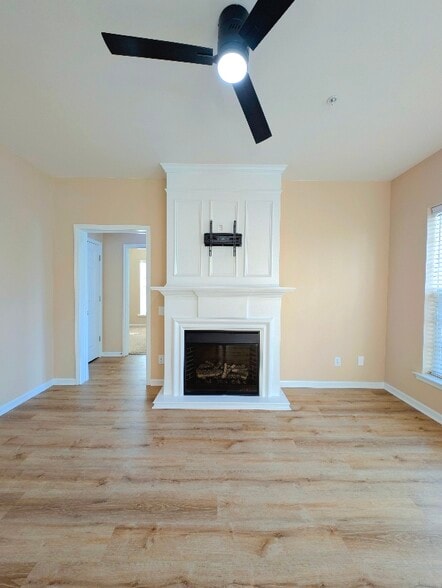 Building Photo - 15029 Santa Lucia Dr