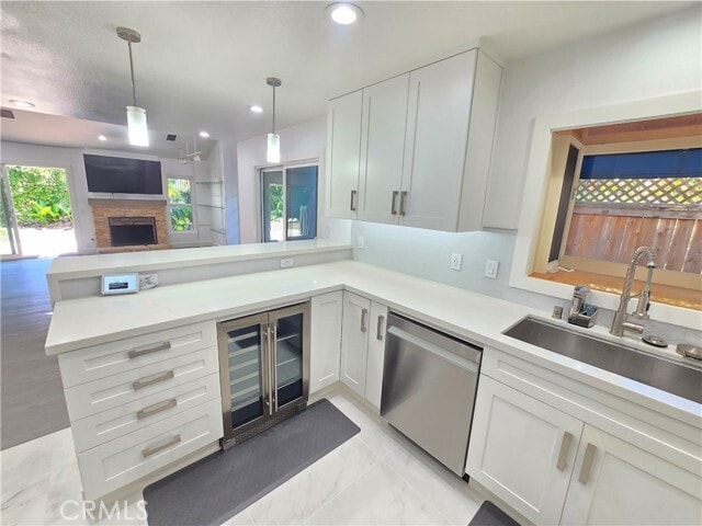 Building Photo - 2524 Elden Ave