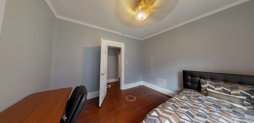 Building Photo - 1322 Madison St