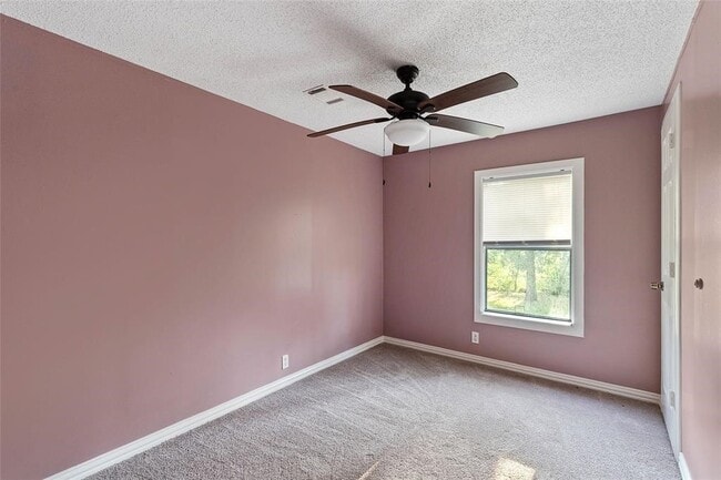 Building Photo - 14702 Scarlet Oak Dr