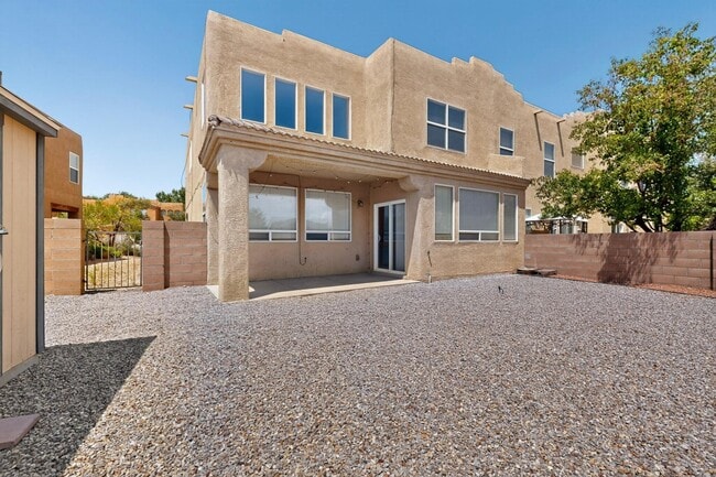 Building Photo - 6512 Los Pueblos Pl NW