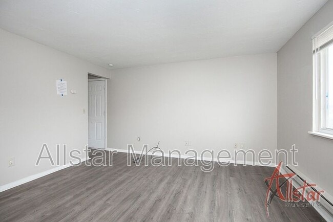 Building Photo - 1316 Massachusetts Ave