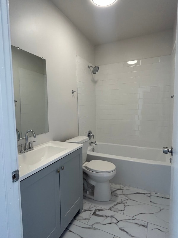 Building Photo - 485 NW 25th Ct