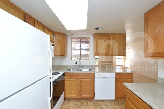 Building Photo - 2855 S Ext Rd