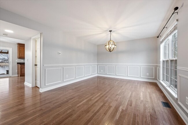 Building Photo - 1720 William Dr