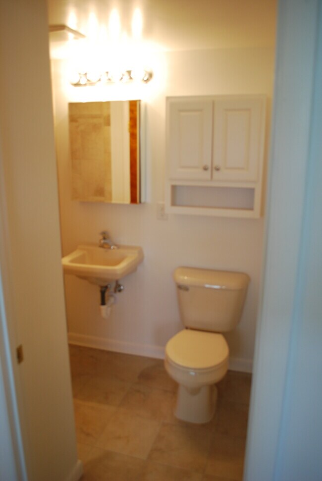 Trolley Square Apartments 1401 N Clayton St Wilmington DE 19806