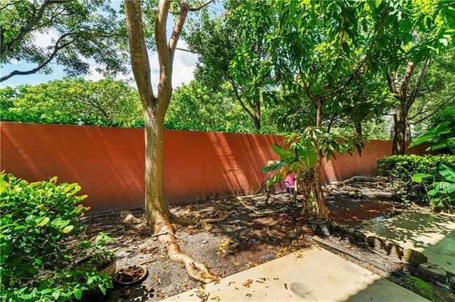Building Photo - 6373 Landings Way