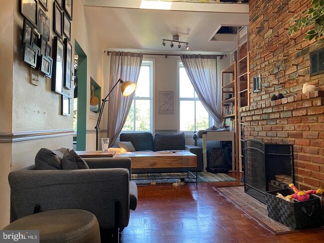 Building Photo - 1508 13th St NW