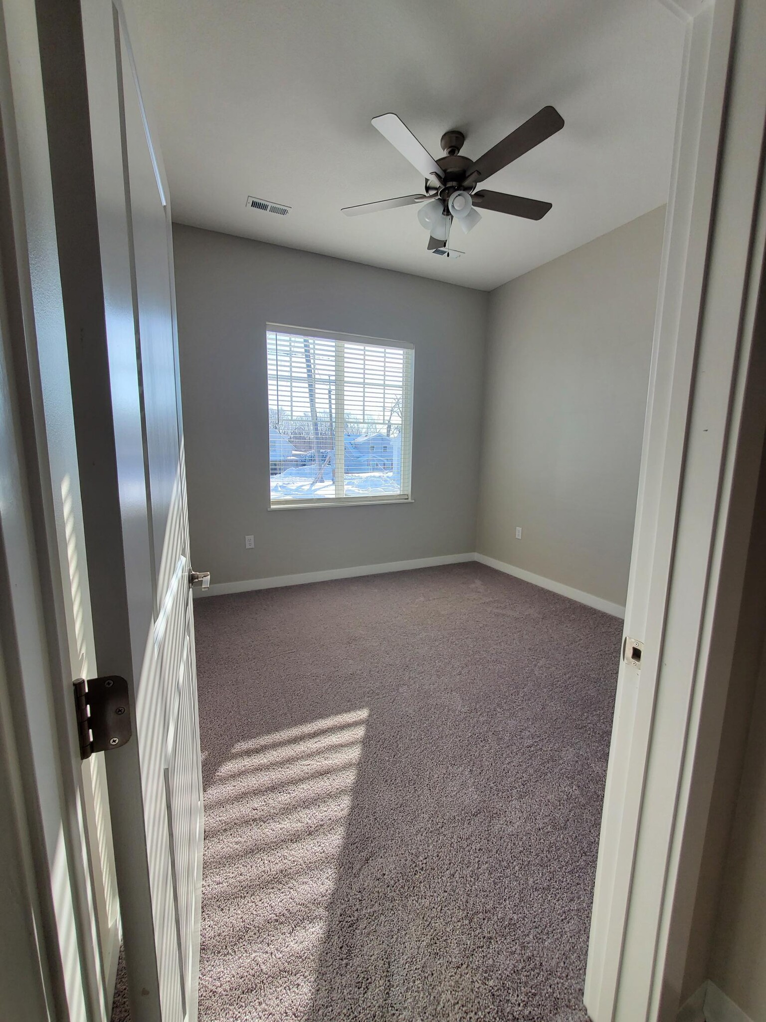Bedroom - 802 Reed St