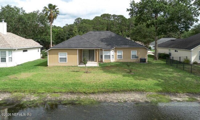 Building Photo - 557 Grand Parke Dr