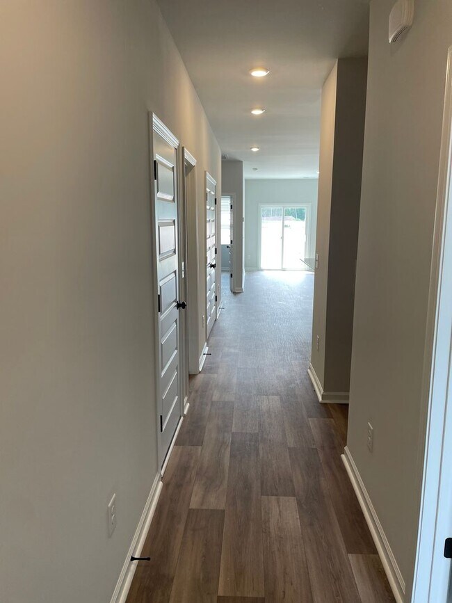 Building Photo - 2114 Wild Indigo Cir NW
