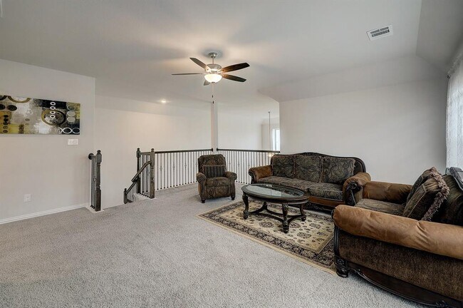 Building Photo - 142 Sunray Creek Dr