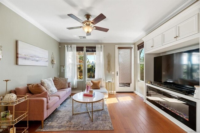 Building Photo - BEAUTIFUL 3BD/2.5BA Santee Home Available ...