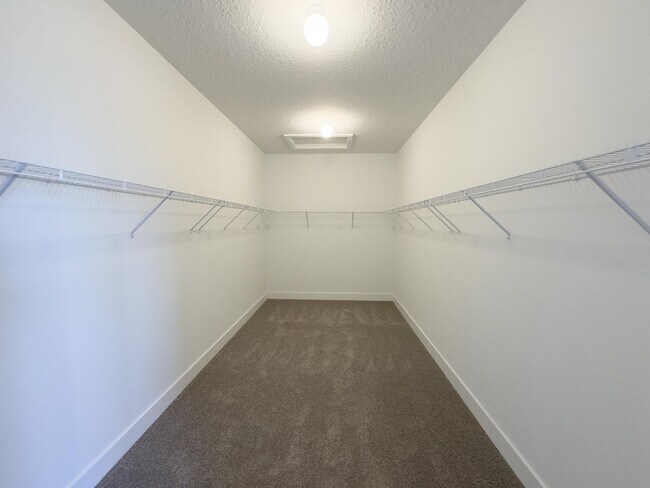 Building Photo - 5286 Nevola Ave
