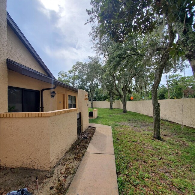 Building Photo - 603 Water Rd