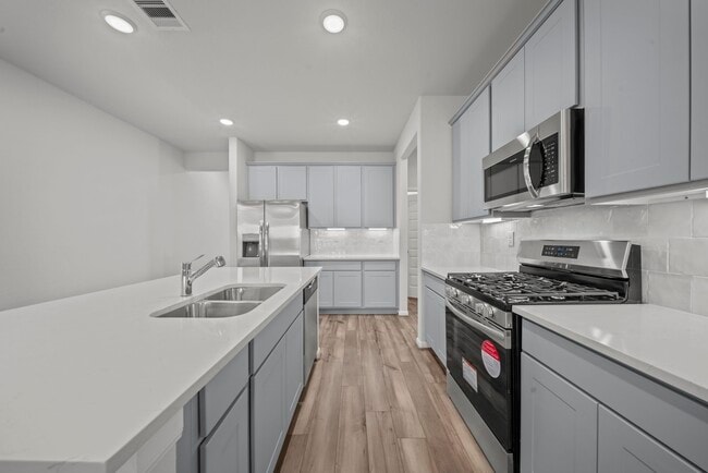 Building Photo - 8340 Bristlecone Pne Wy