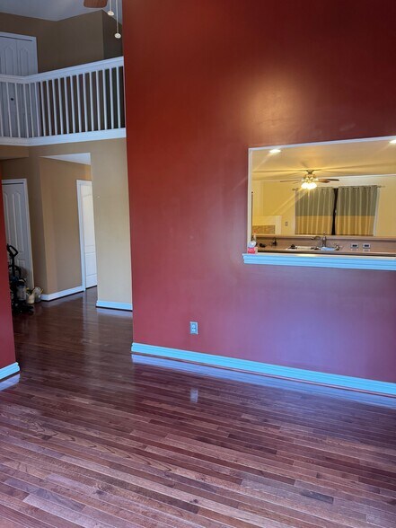 Dining Room - 52 Grandview Cir