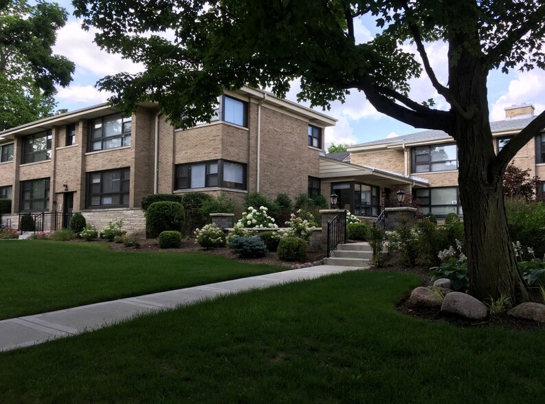 Building Photo - 1934 Linden Ave